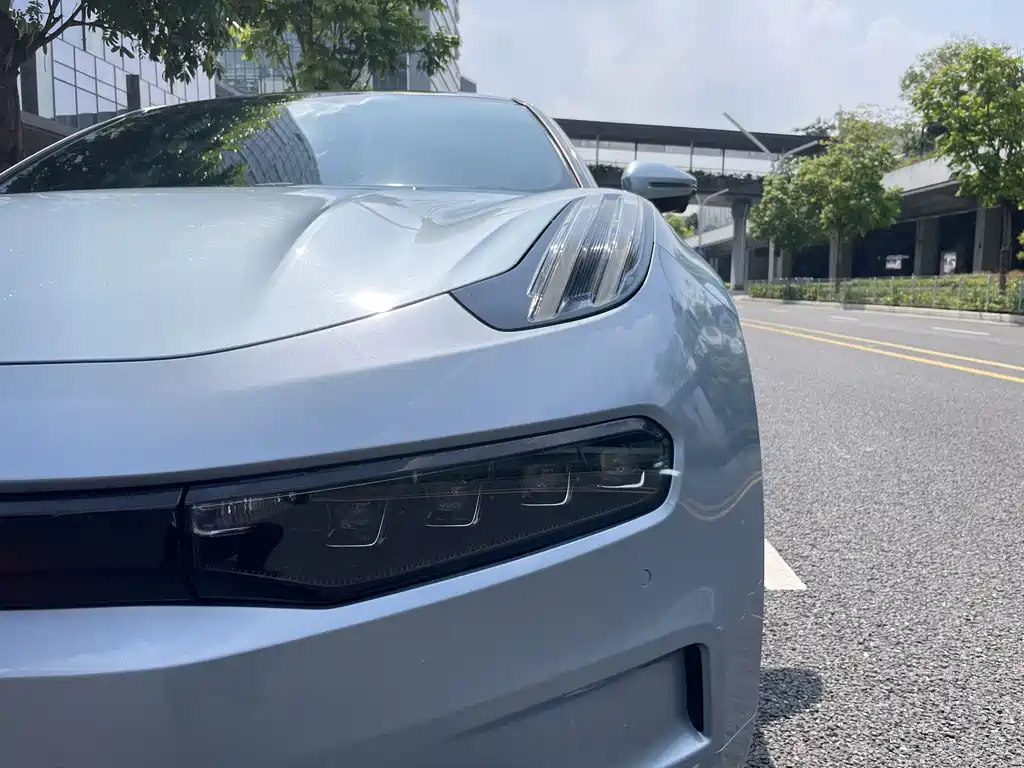 ZEEKR EXTREME KRYPTON 001