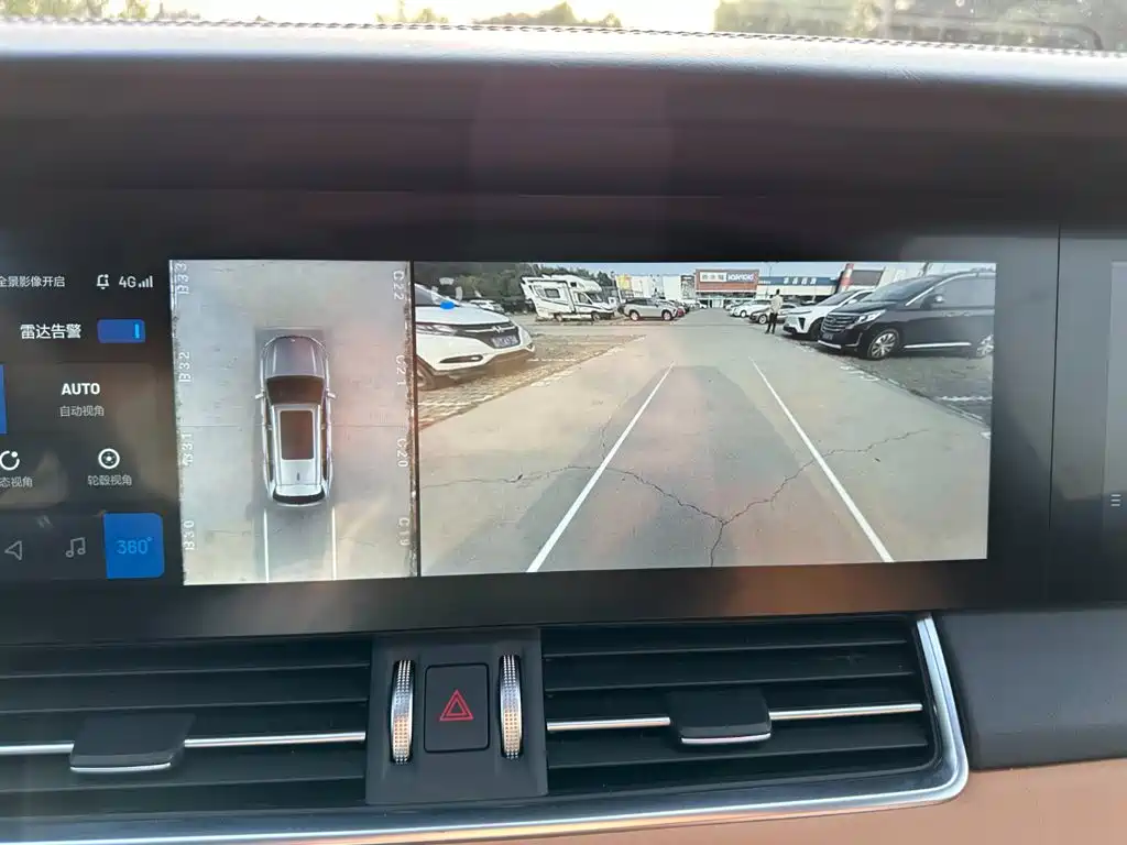 Li Auto Li ONE — миниатюра 28