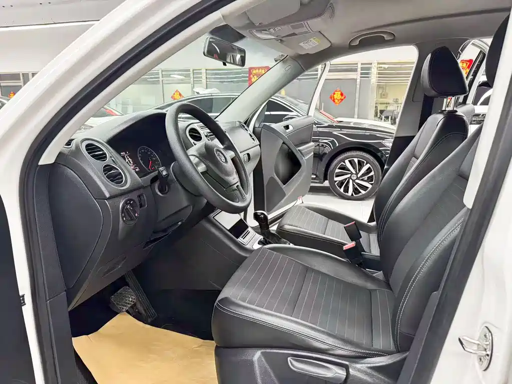 Volkswagen Tiguan — миниатюра 7