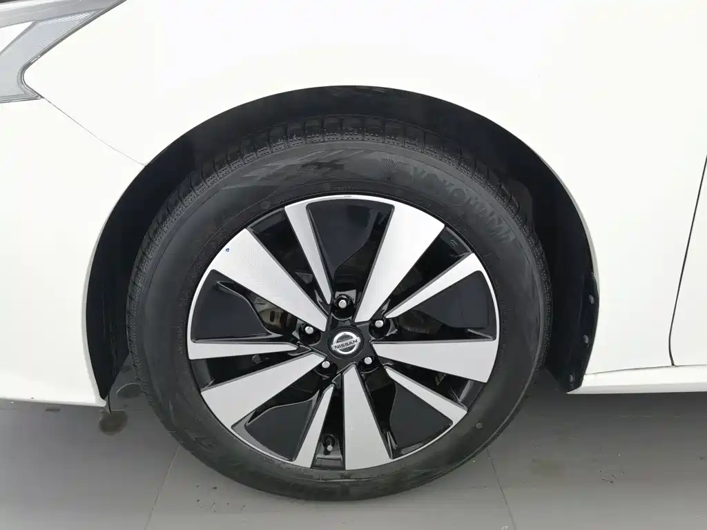 Nissan Teana — миниатюра 17