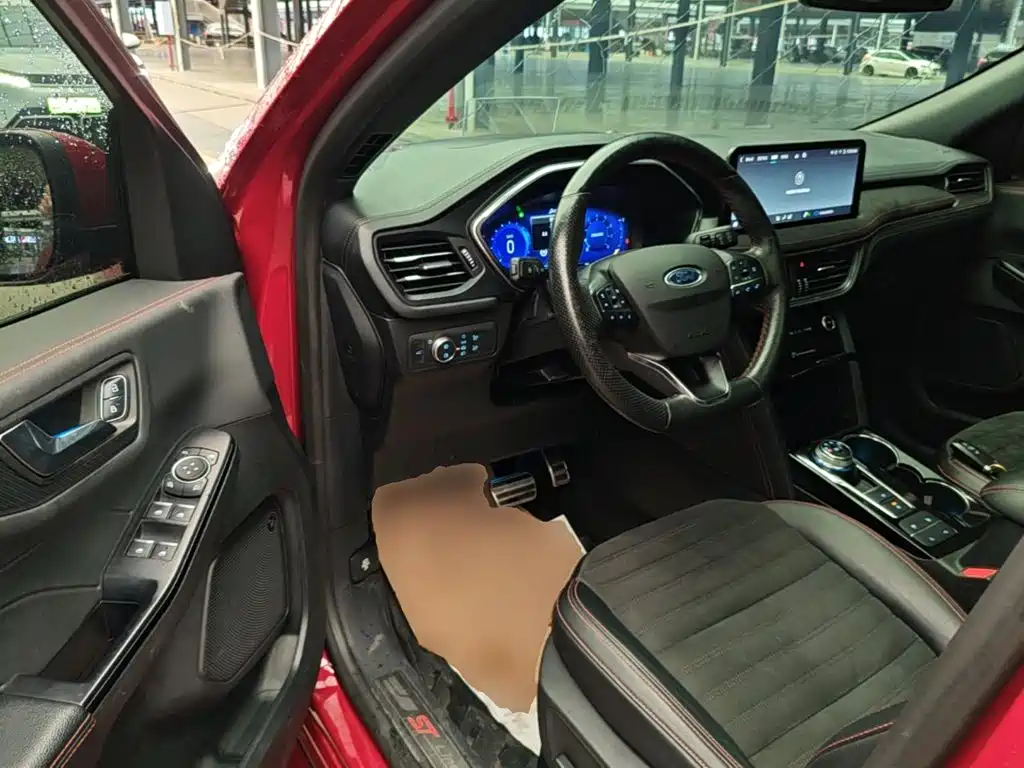 Ford Escape — миниатюра 16