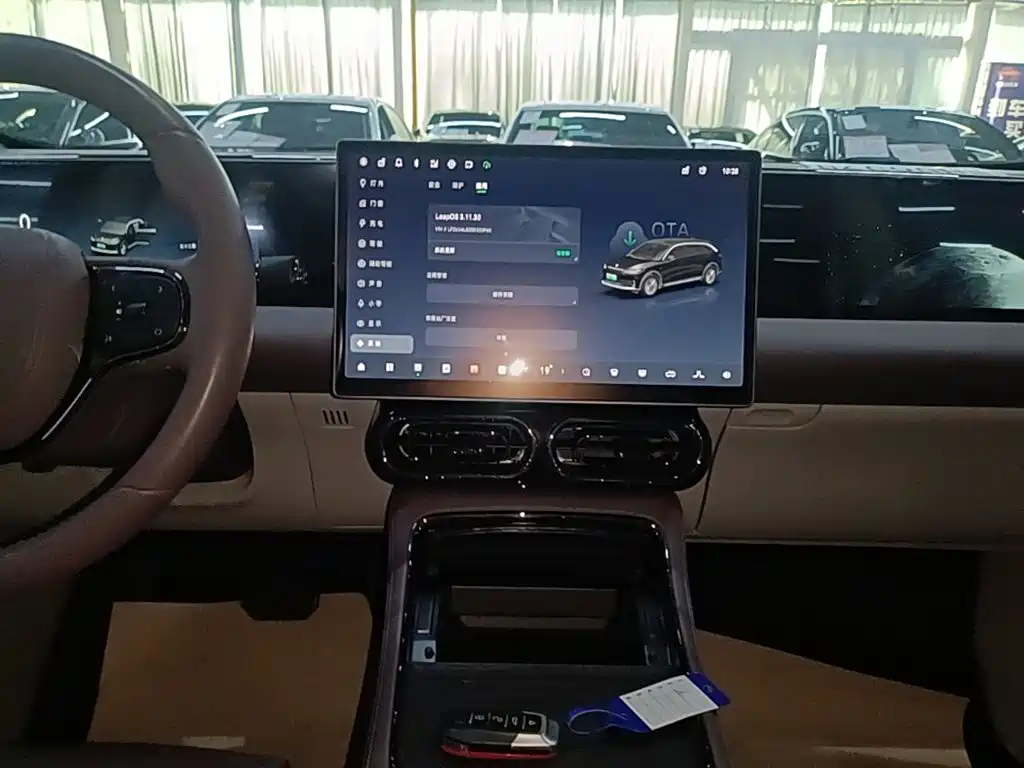 Leapmotor Leapmotor C11 — миниатюра 13