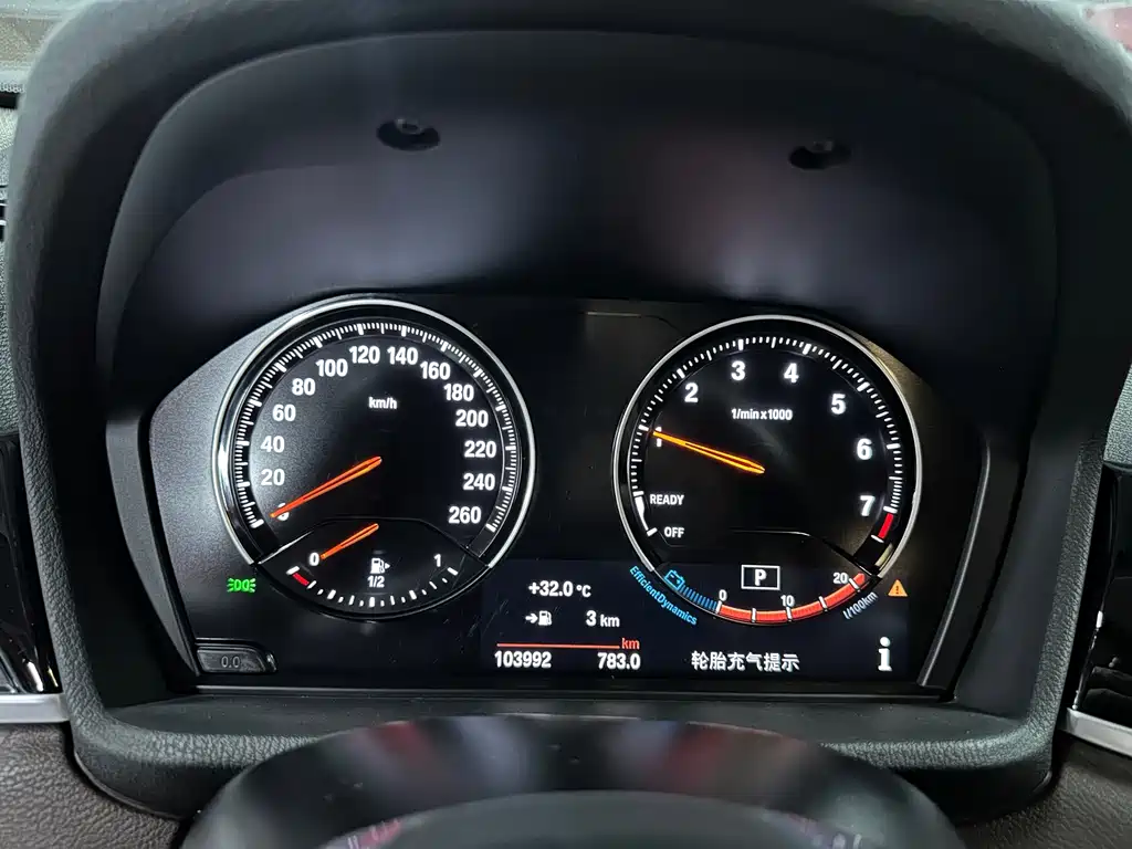 BMW X1 — миниатюра 9