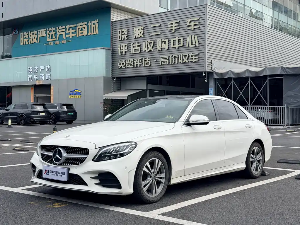 Mercedes-Benz C-Class — миниатюра 2