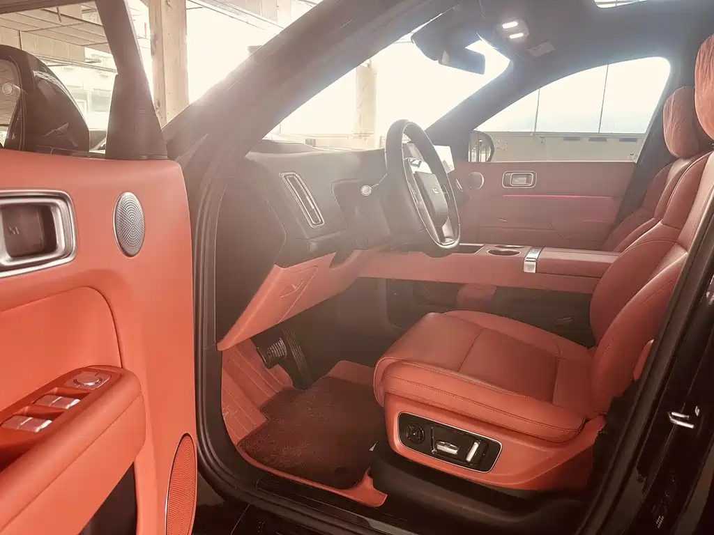 Li Auto Li L8 — миниатюра 6