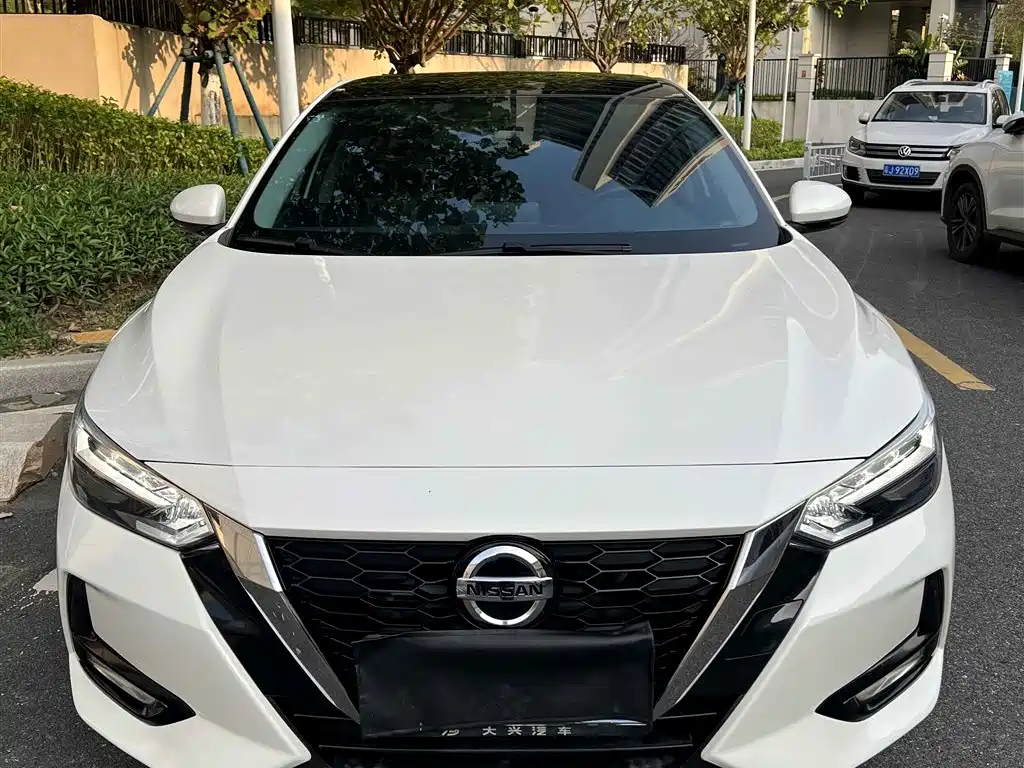 NISSAN XUAN YI