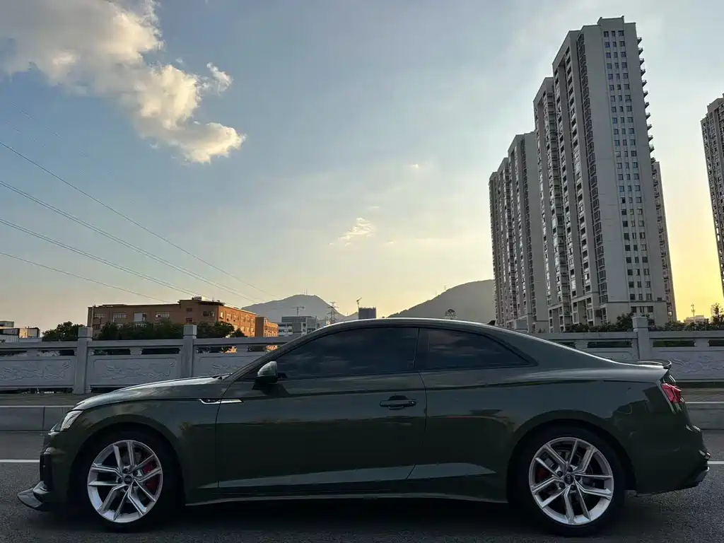 Audi A5 (Import) — миниатюра 5