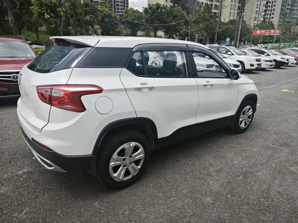 Baojun 510 2017 1.5L MT Comfort