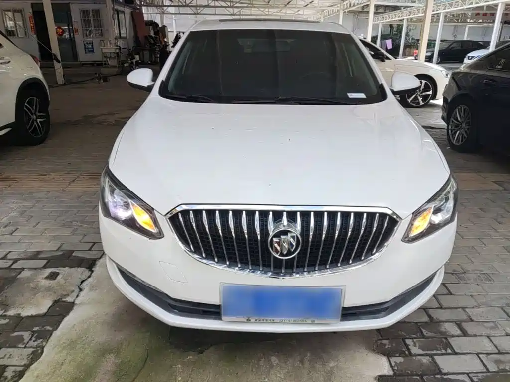 Buick Excelle — миниатюра 3