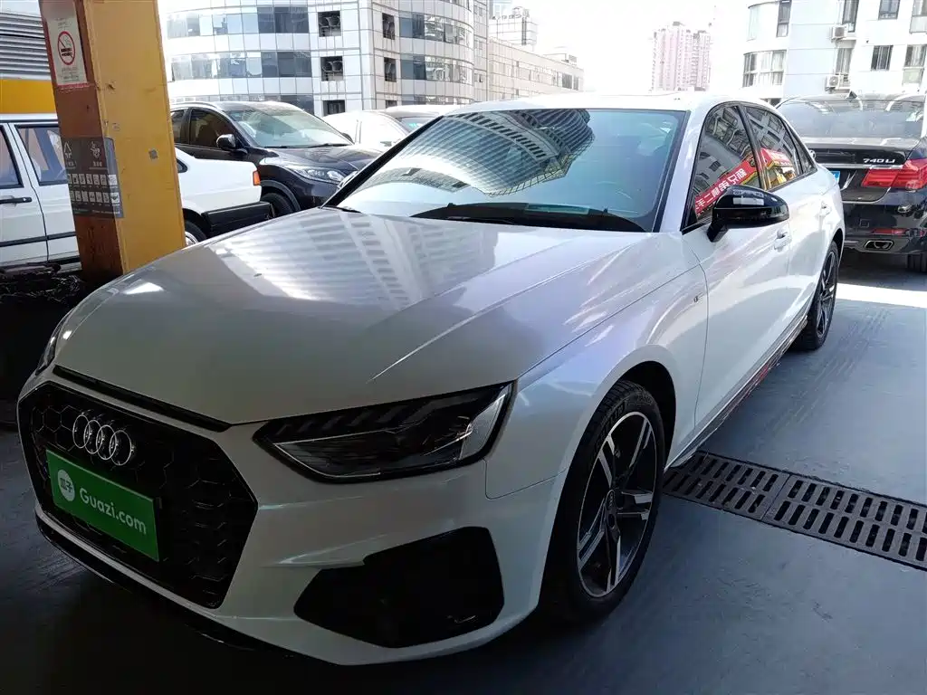 Audi A4L 2022