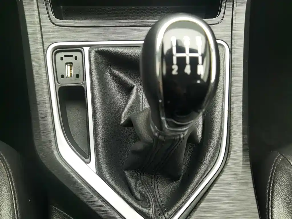 Geely Vision — миниатюра 13