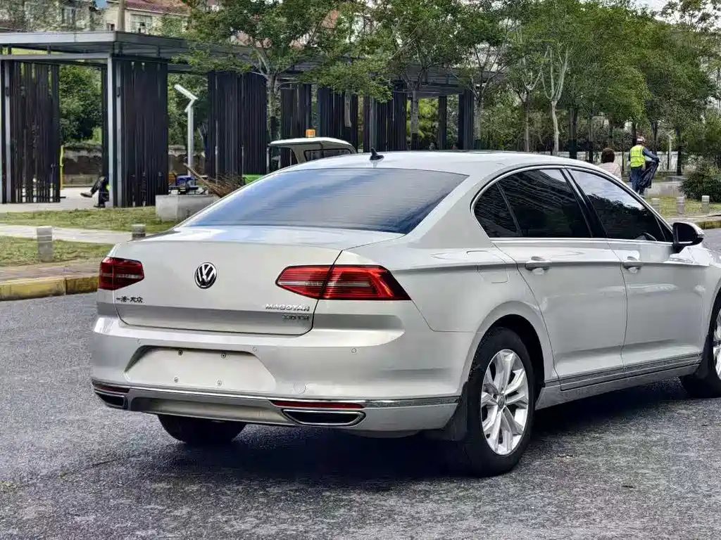 Volkswagen Magotan — миниатюра 5