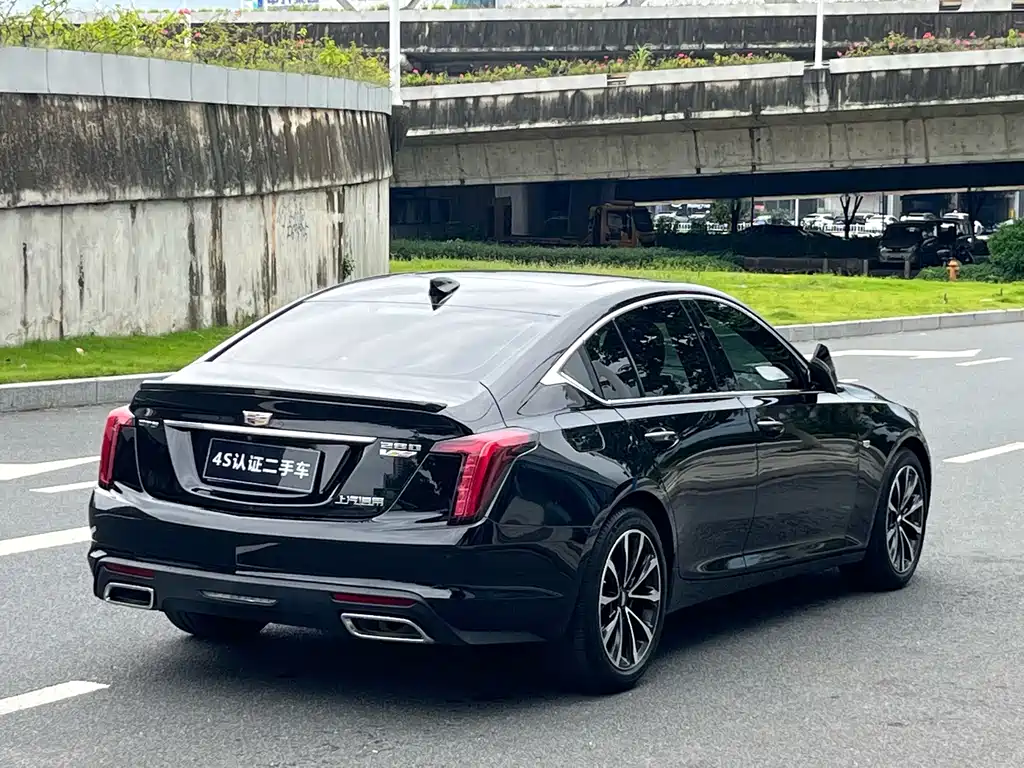 Cadillac CT5 — миниатюра 4