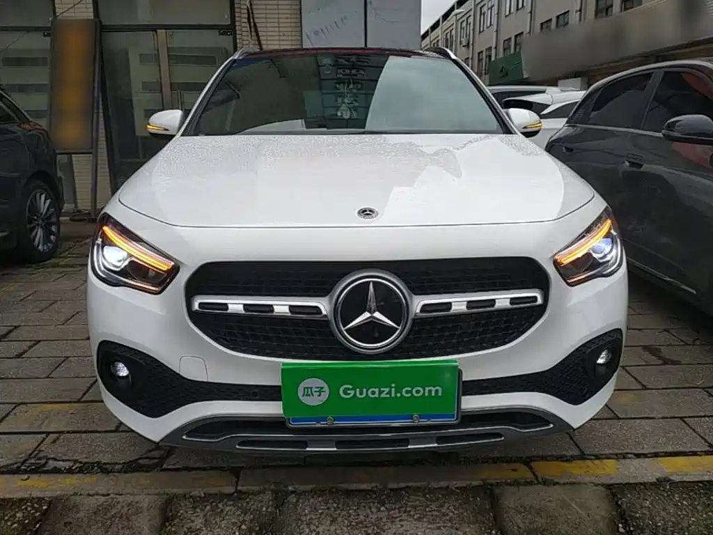 Mercedes-Benz GLA — миниатюра 3