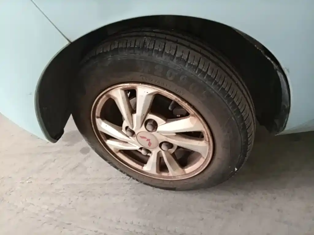 Wuling MINIEV — миниатюра 23
