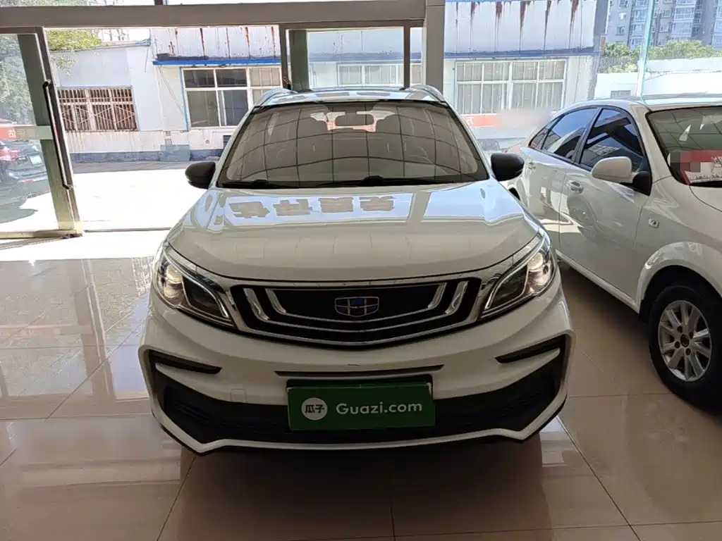 Geely Vision X3 — миниатюра 3