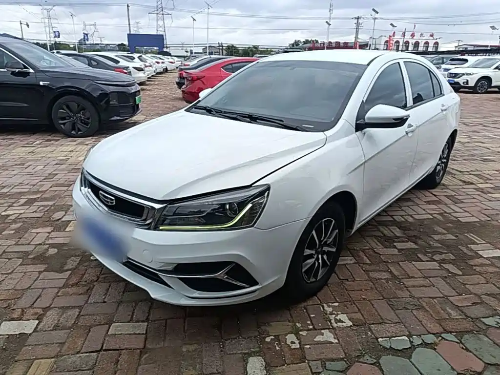 Geely Emgrand — миниатюра 2