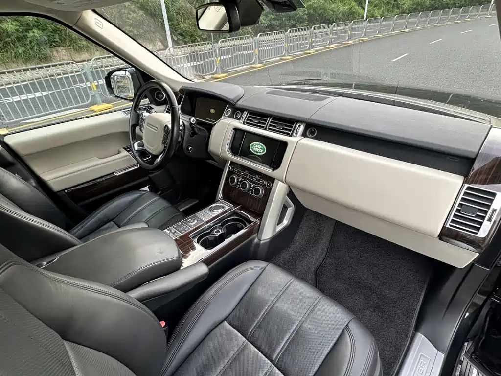 Land Rover Range Rover — миниатюра 9