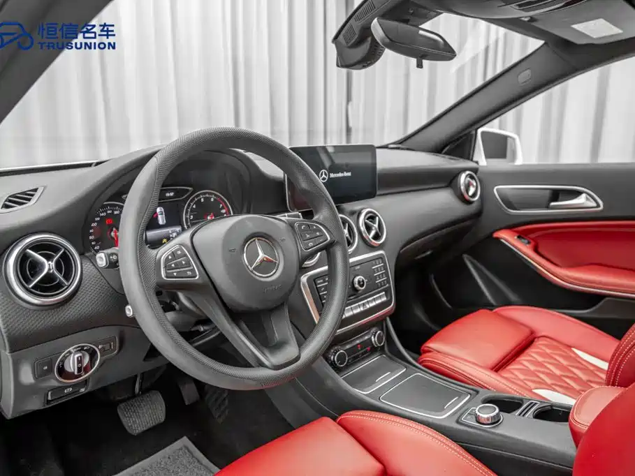 Mercedes-Benz A-Class (Import) — миниатюра 12
