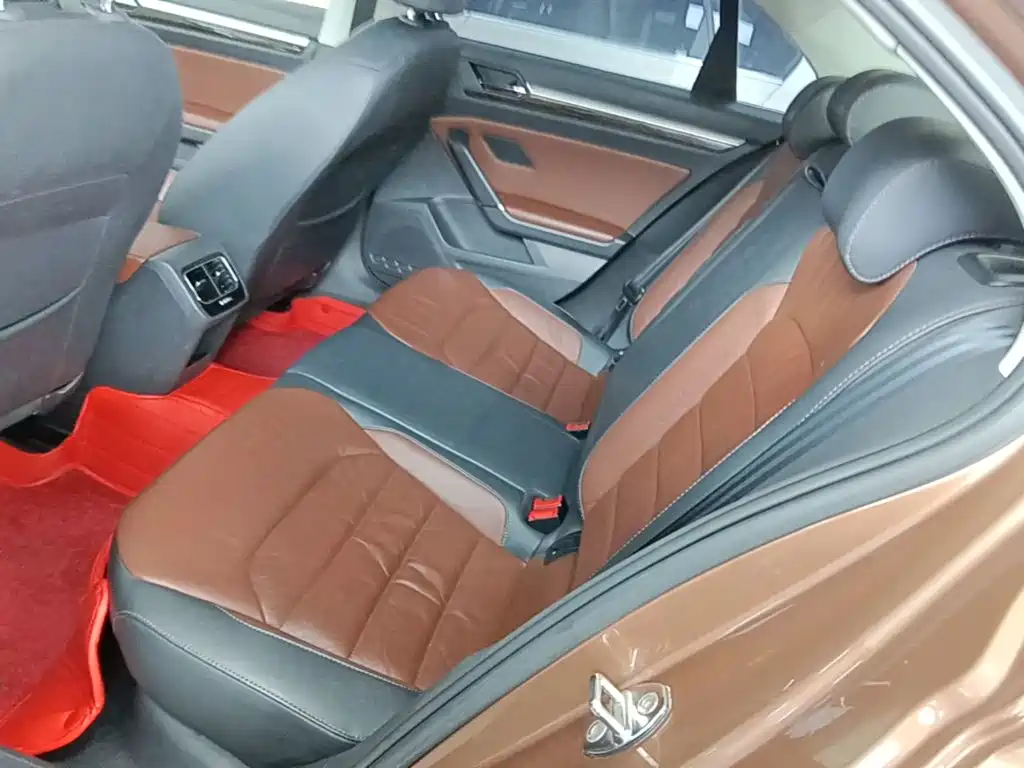 Volkswagen Lamando — миниатюра 17