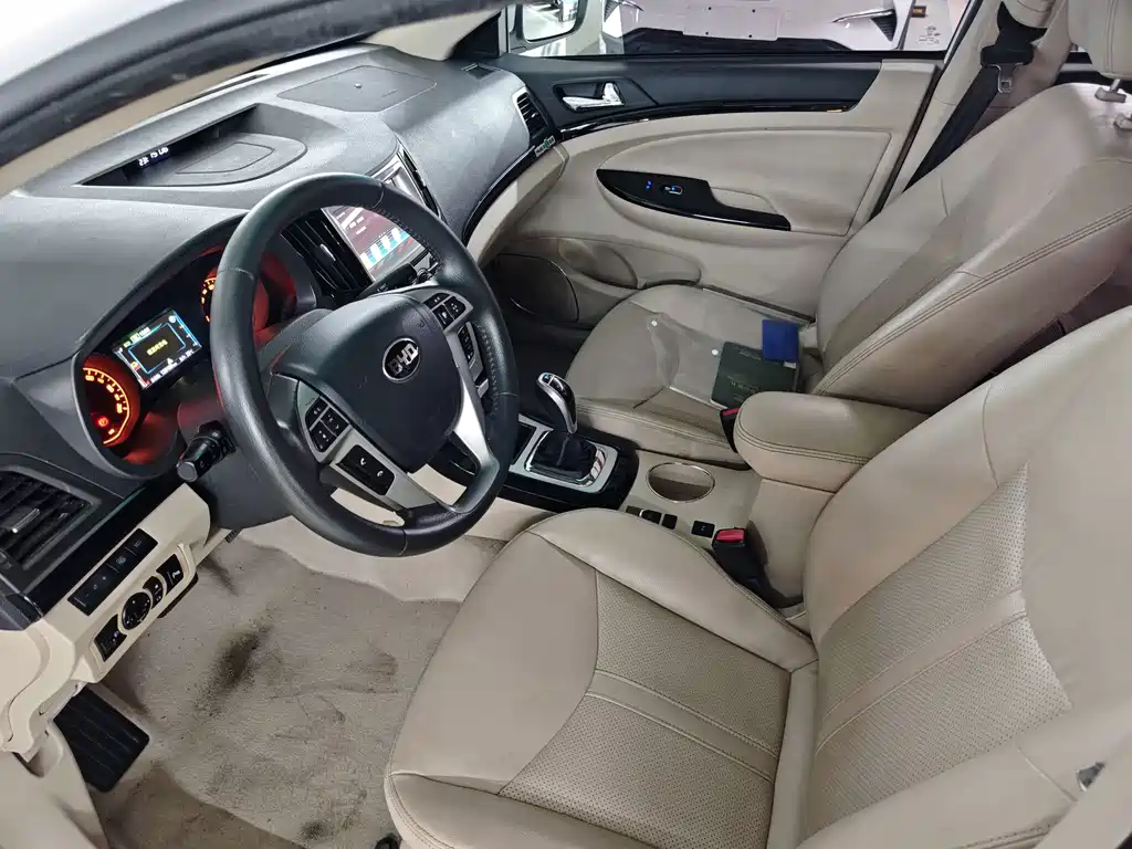 BYD e5 — миниатюра 18