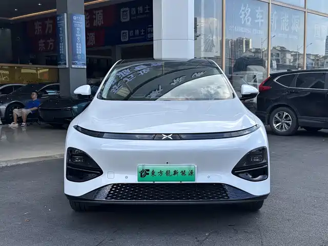 2023 Xpeng G6