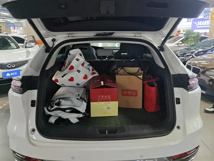 CHANGAN UNI K SMART IDD