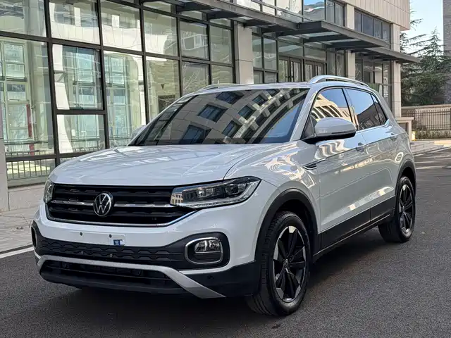 VOLKSWAGEN EXPLORING THE SHADOW