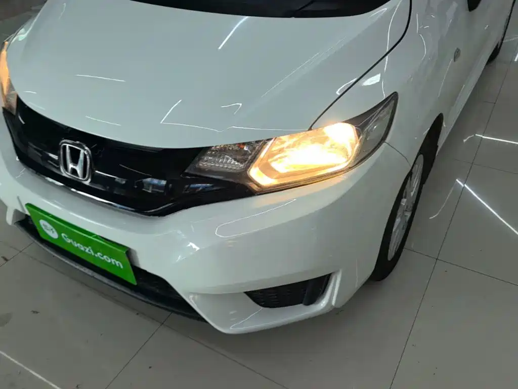 Honda Fit — миниатюра 24