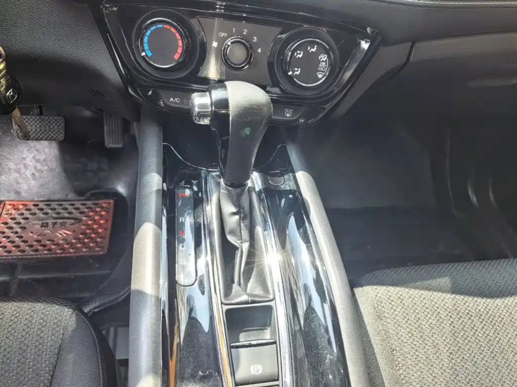 Honda Vezel — миниатюра 14