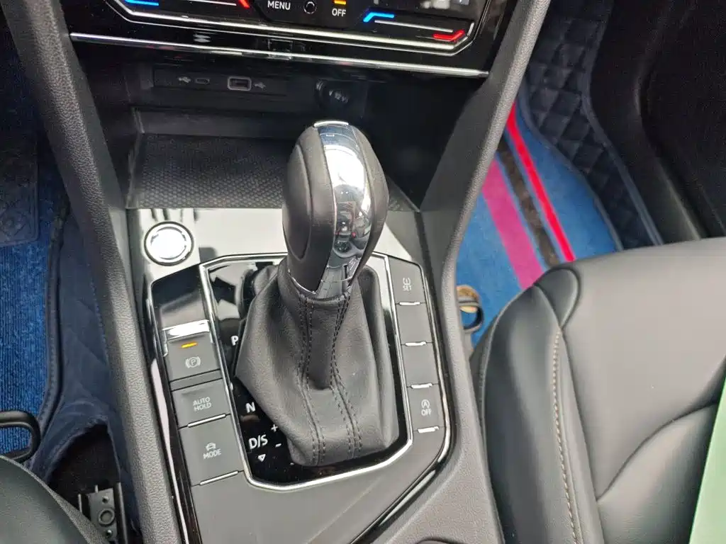 Volkswagen Tharu — миниатюра 15