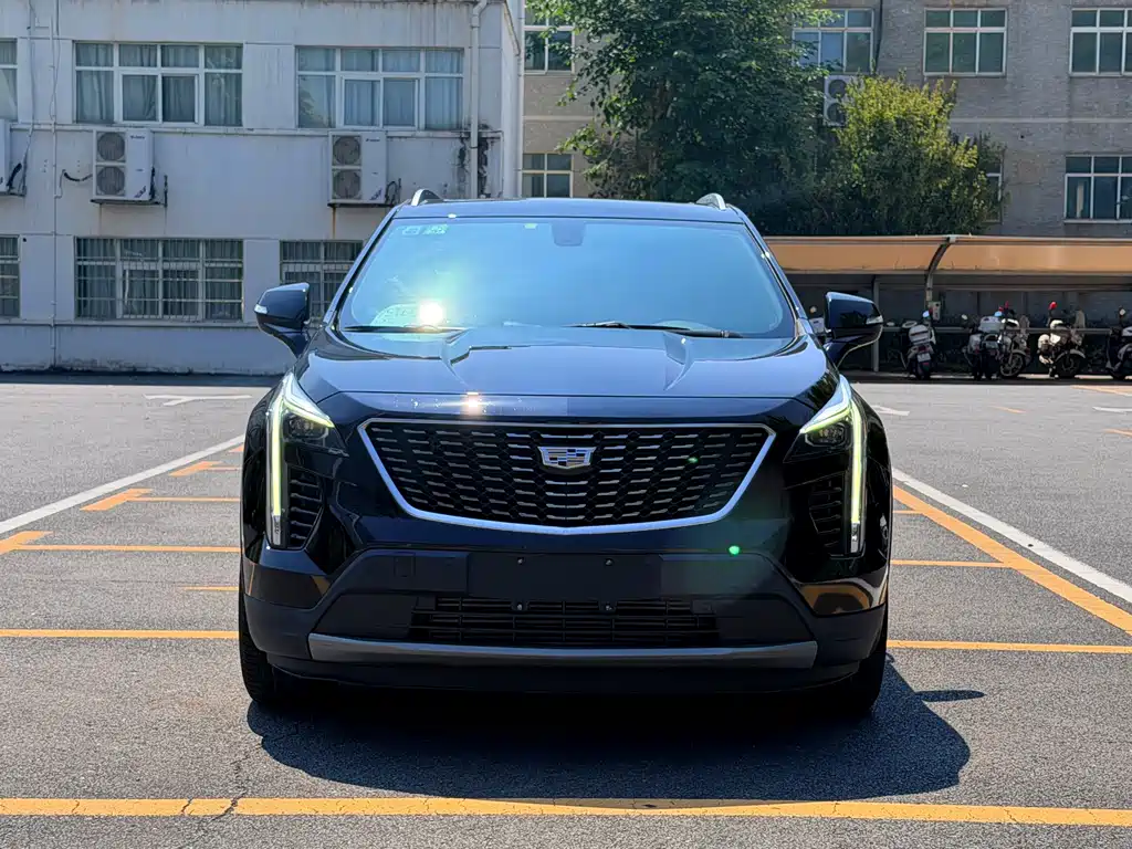 Cadillac XT4 — миниатюра 2