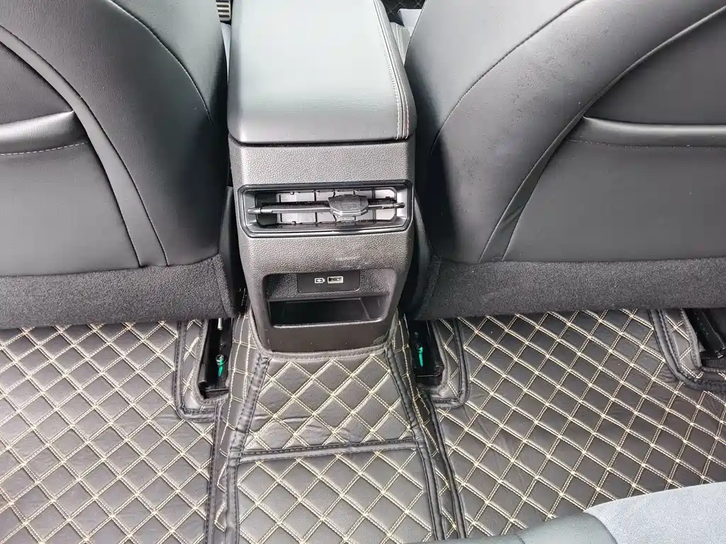 Geely Binrui — миниатюра 11