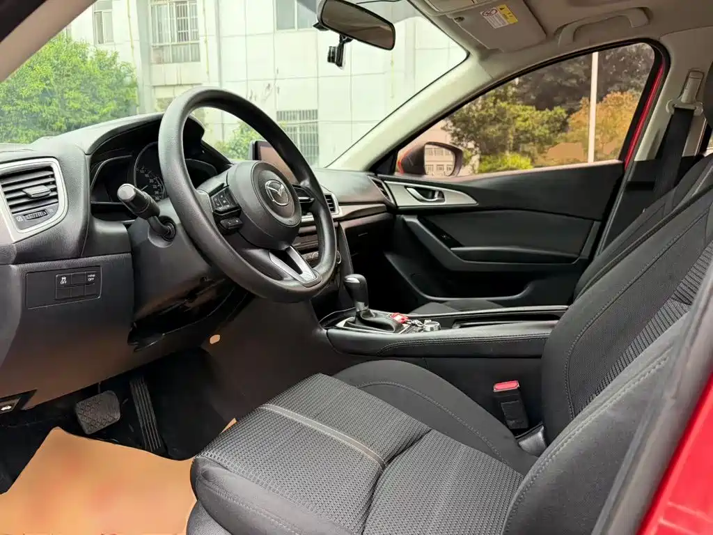 Mazda 3 Axela — миниатюра 15