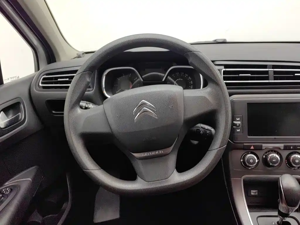 Citroen C4 — миниатюра 11