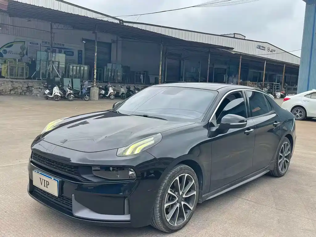 2020 Lynk & Co 03 - zdjęcie 1 z 9
