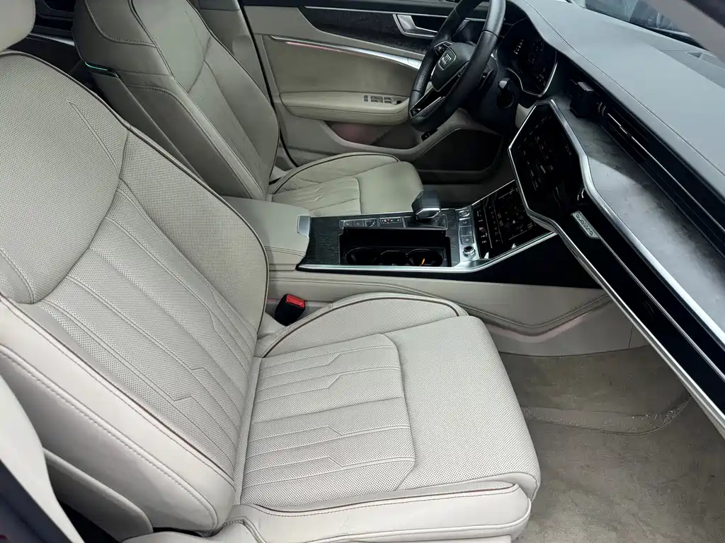 Audi A6L — миниатюра 11