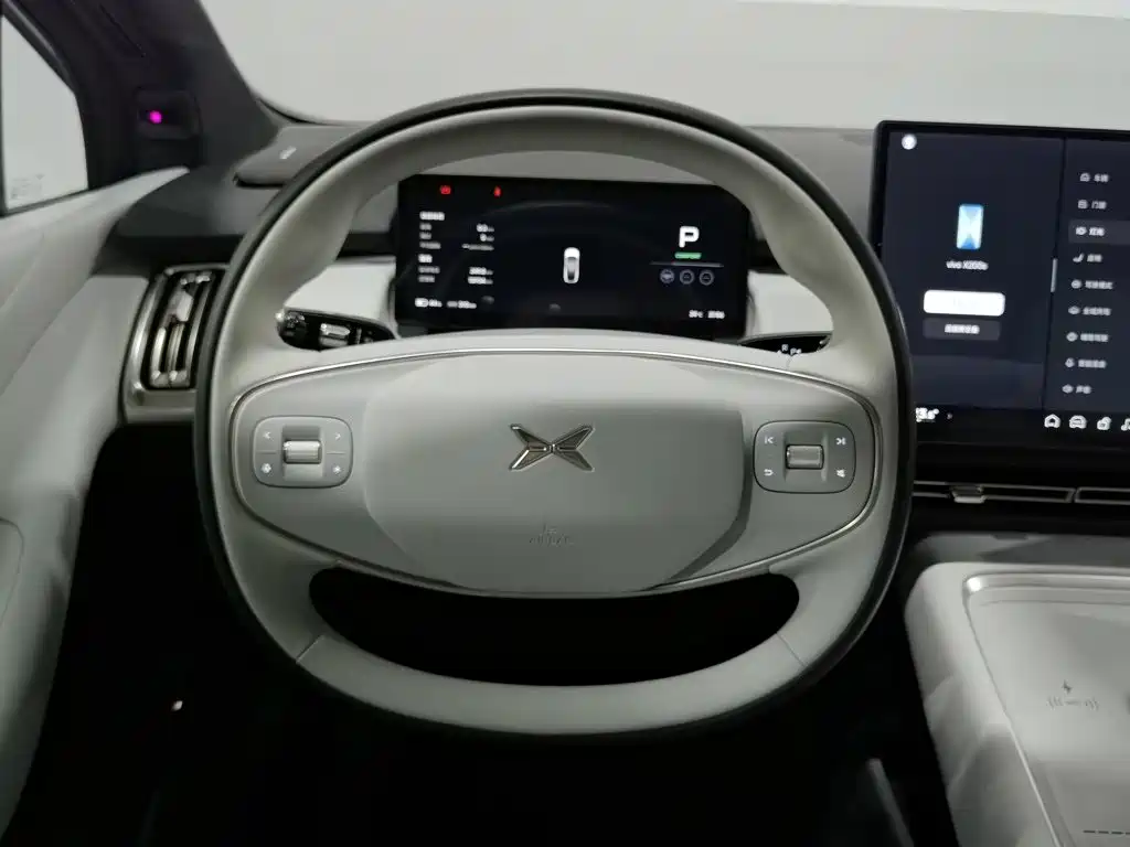XPeng P7+ — миниатюра 11