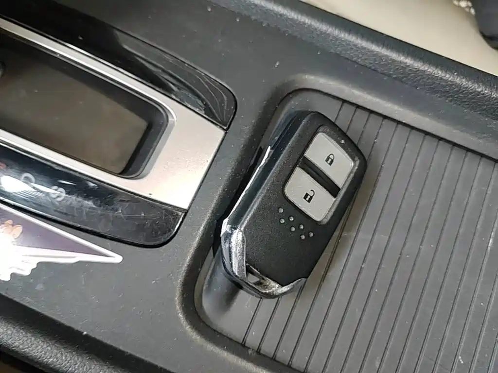 Honda Jade — миниатюра 9
