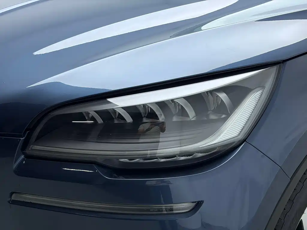 Lincoln Aviator — миниатюра 7
