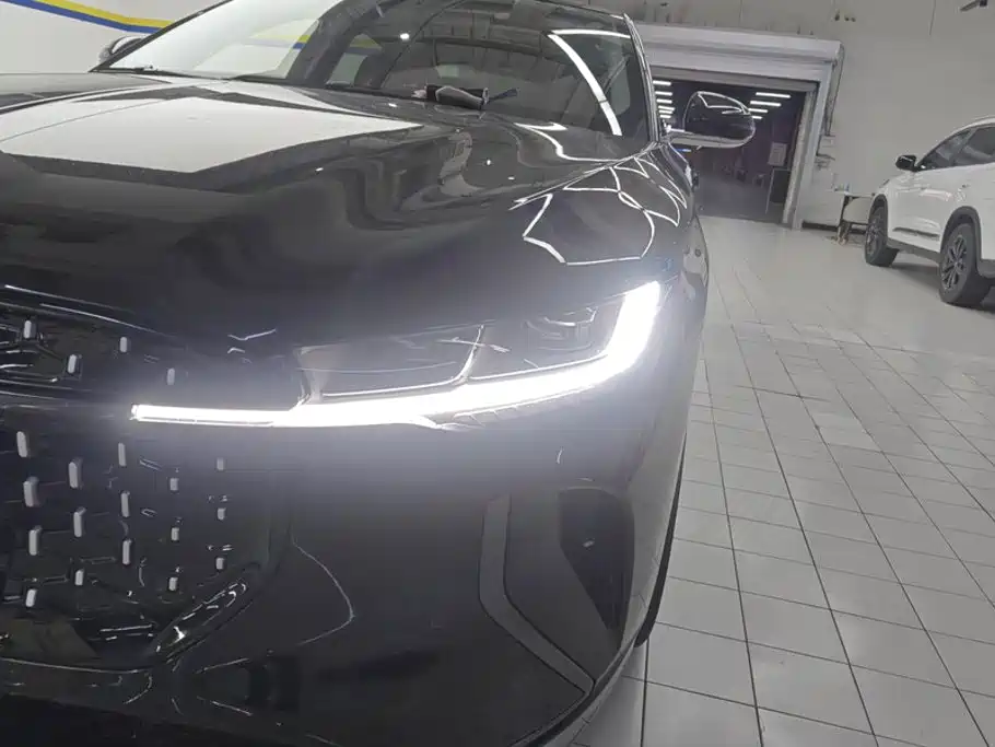 Lincoln Z — миниатюра 5