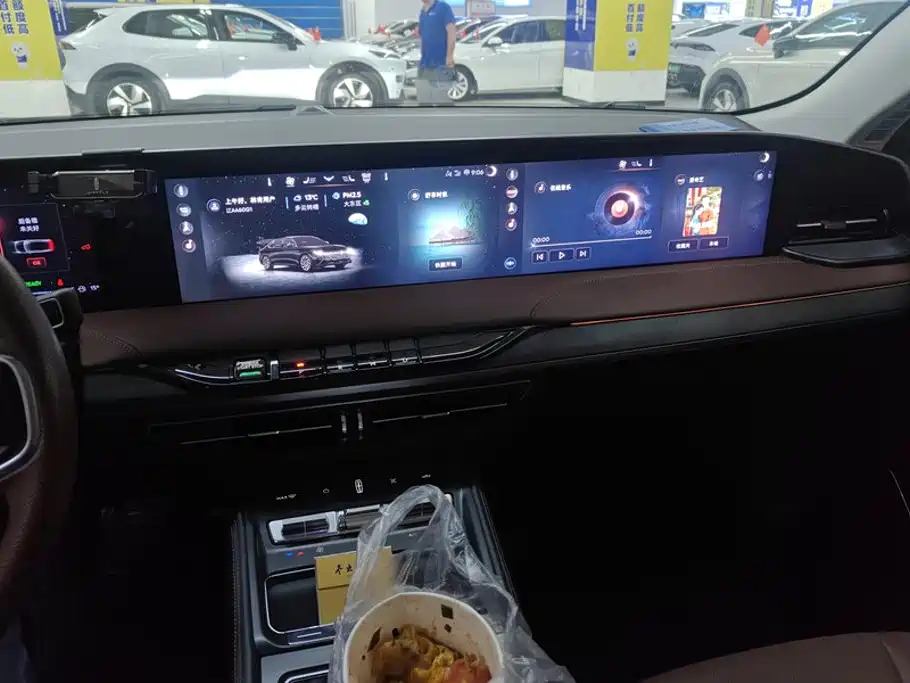 Lincoln Z — миниатюра 13
