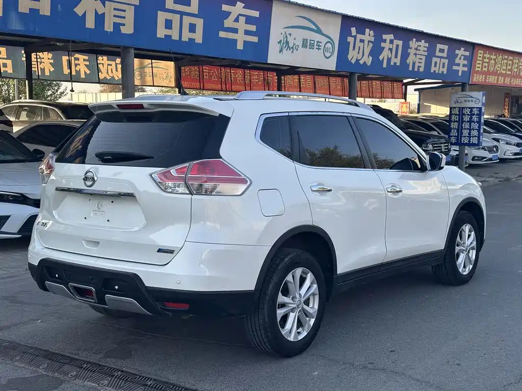 Nissan X-Trail — миниатюра 7