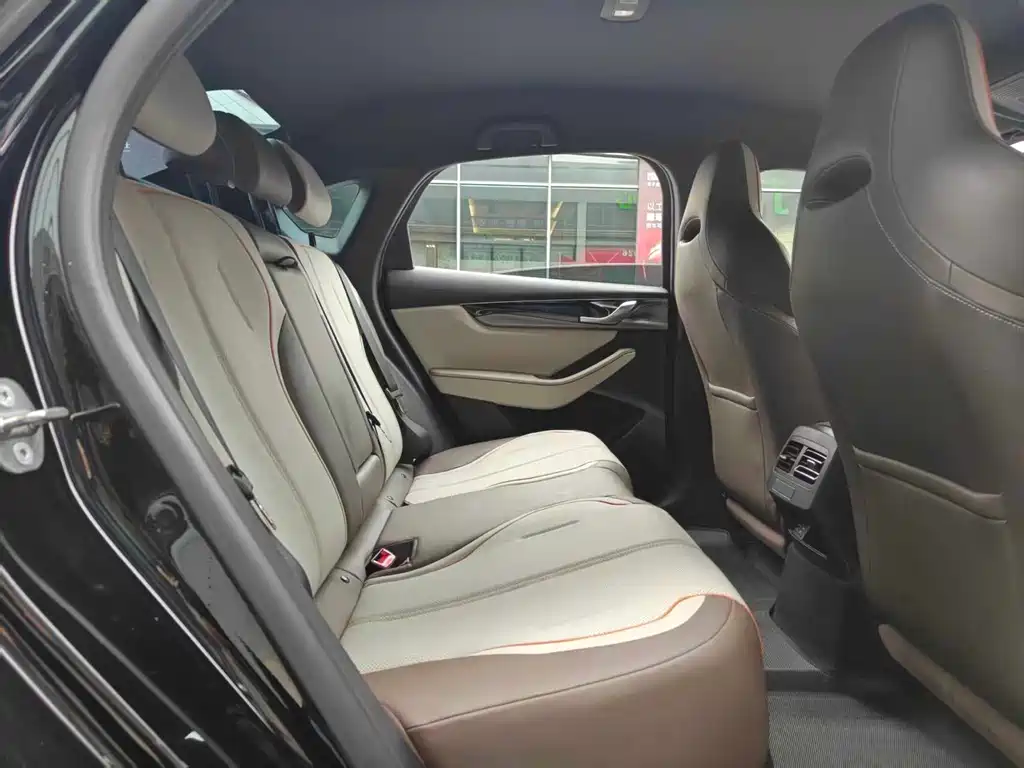 BYD Qin PLUS — миниатюра 6
