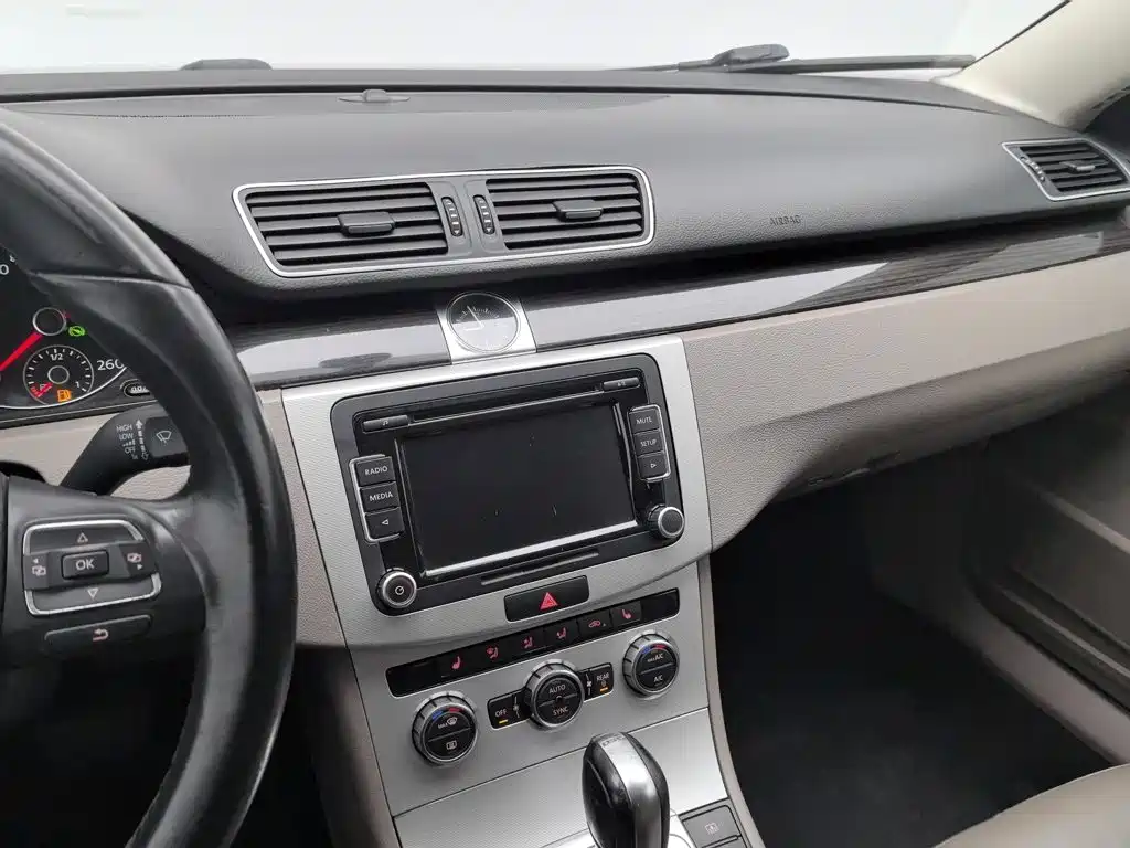 Volkswagen Magotan — миниатюра 12
