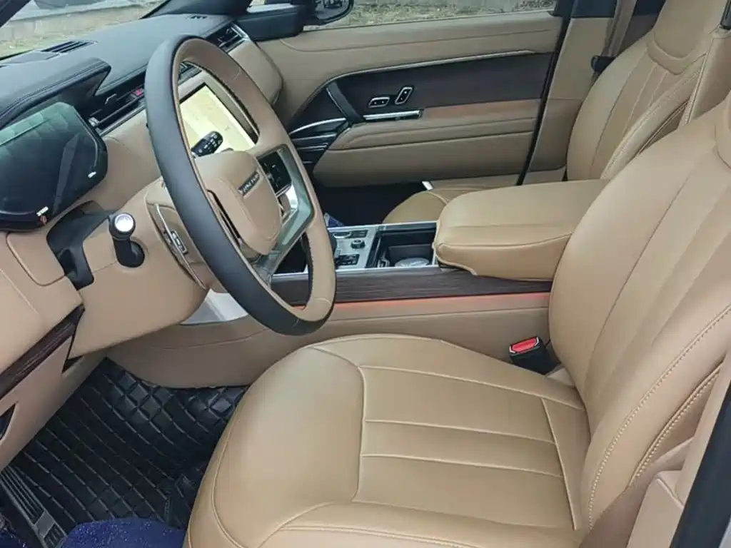 Land Rover Range Rover — миниатюра 6