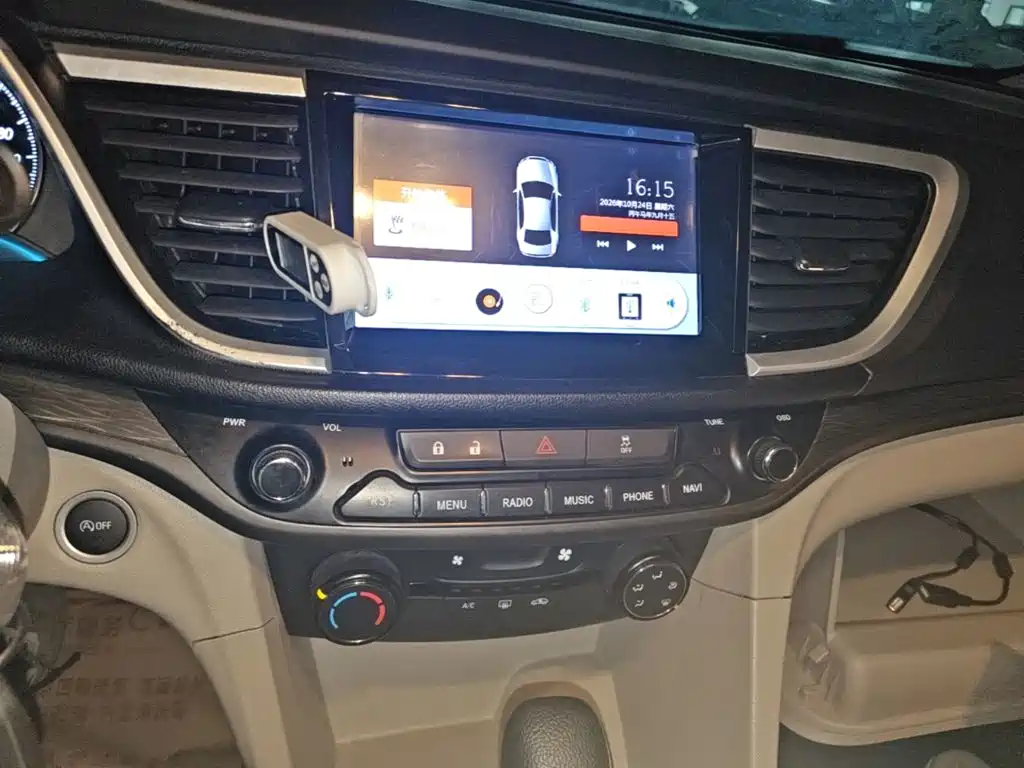 Buick Excelle — миниатюра 13