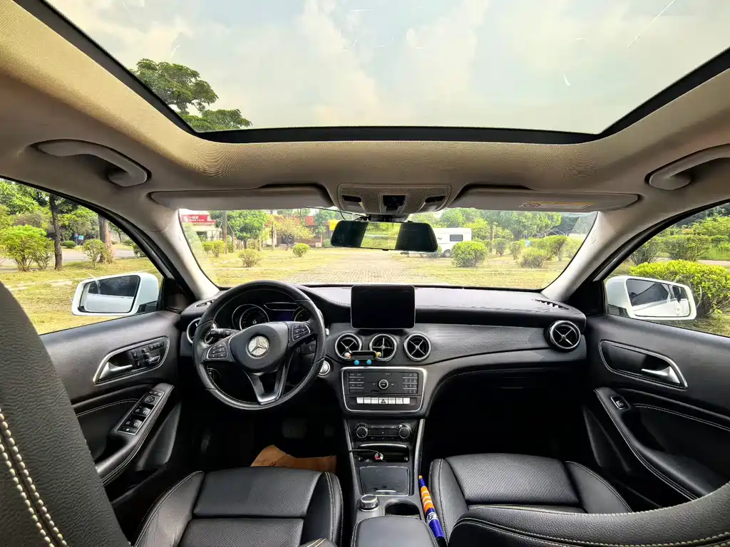 Mercedes-Benz GLA — миниатюра 5