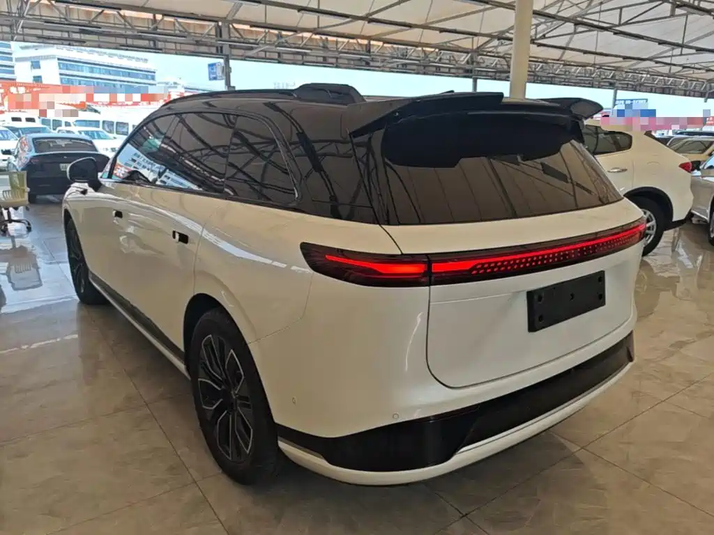 Xpeng G9 2025 725 Max