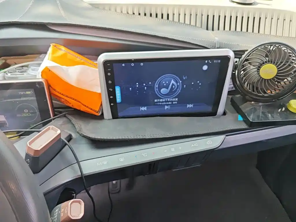 Baojun E200 — миниатюра 9